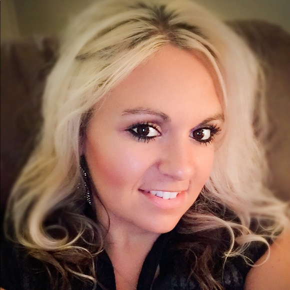 Meet your Posher, Jamie - Picture 2 of 9